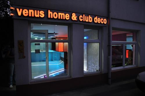 Venus Home & Club Deco
