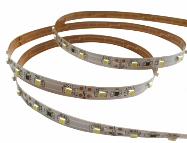 LEDmaster Prémium 60 LED/méteres 12 V-os beltéri meleg fehér LED szalag 5m / tekercs 