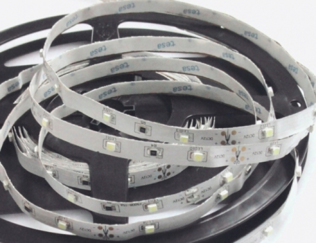 LEDmaster Prémium 30 LED/méteres 12 V-os beltéri zöld LED szalag