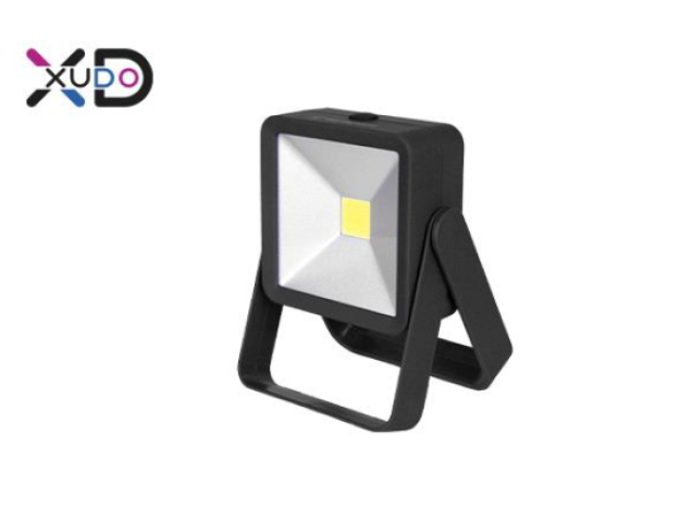 MasterLEDLED reflektor 3 W COB LED 4xAAA