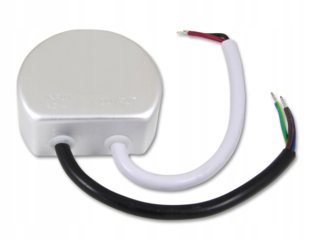MasterLED 10 W-os vízálló tápegység,0.83 Amper, 12V DC kör alakú