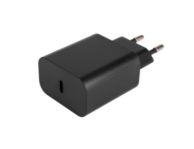 MasterLED gyorstöltő 20 W-os 1 x USB-C fekete adapter 