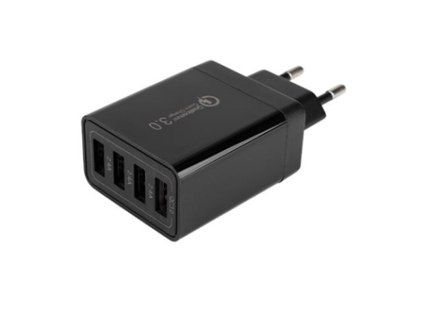 MasterLED gyorstöltő 20 W-os 4 x USB-C fekete adapter 
